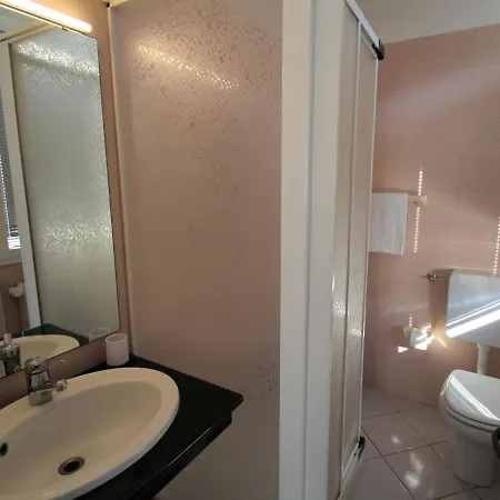 Apartment Studio Holiday-2 By Interhome *